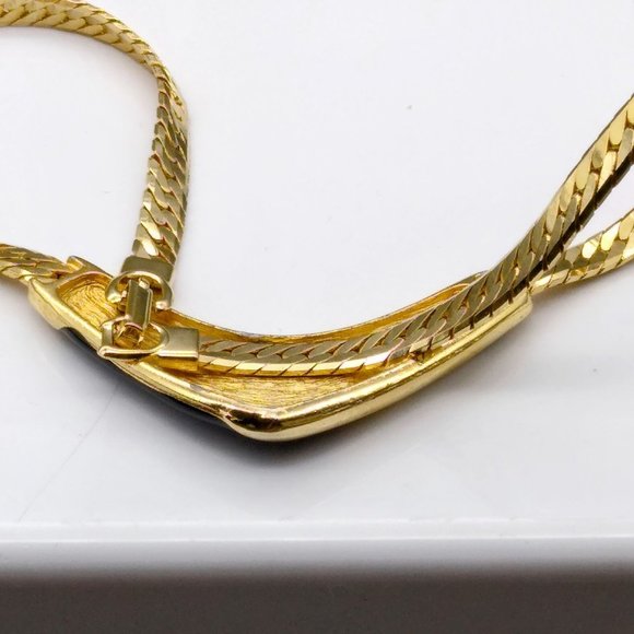 Chic Vintage Crescent Necklace, Gold Tone Herringbone Chain Choker with Black En - Picture 4 of 4